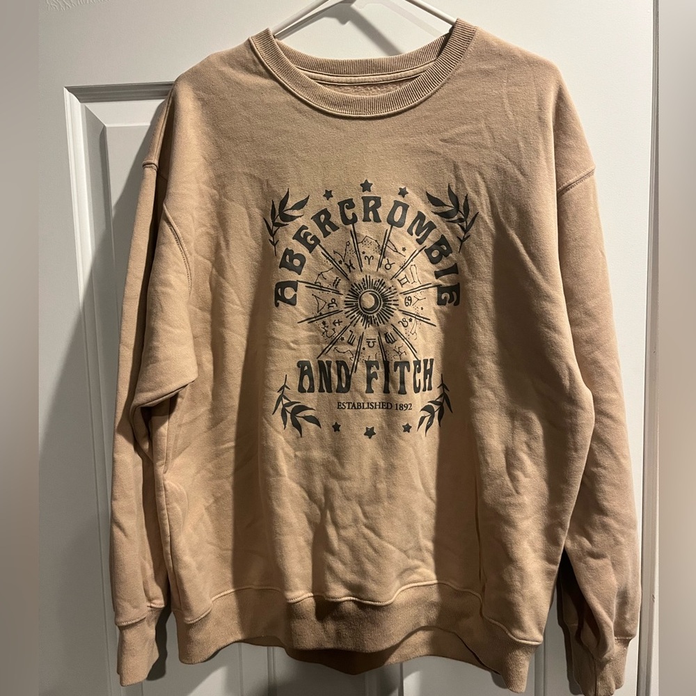 Abercrombiembie & Fitch Soft AF Collection Zodiac Crew Neck Sweatshirt